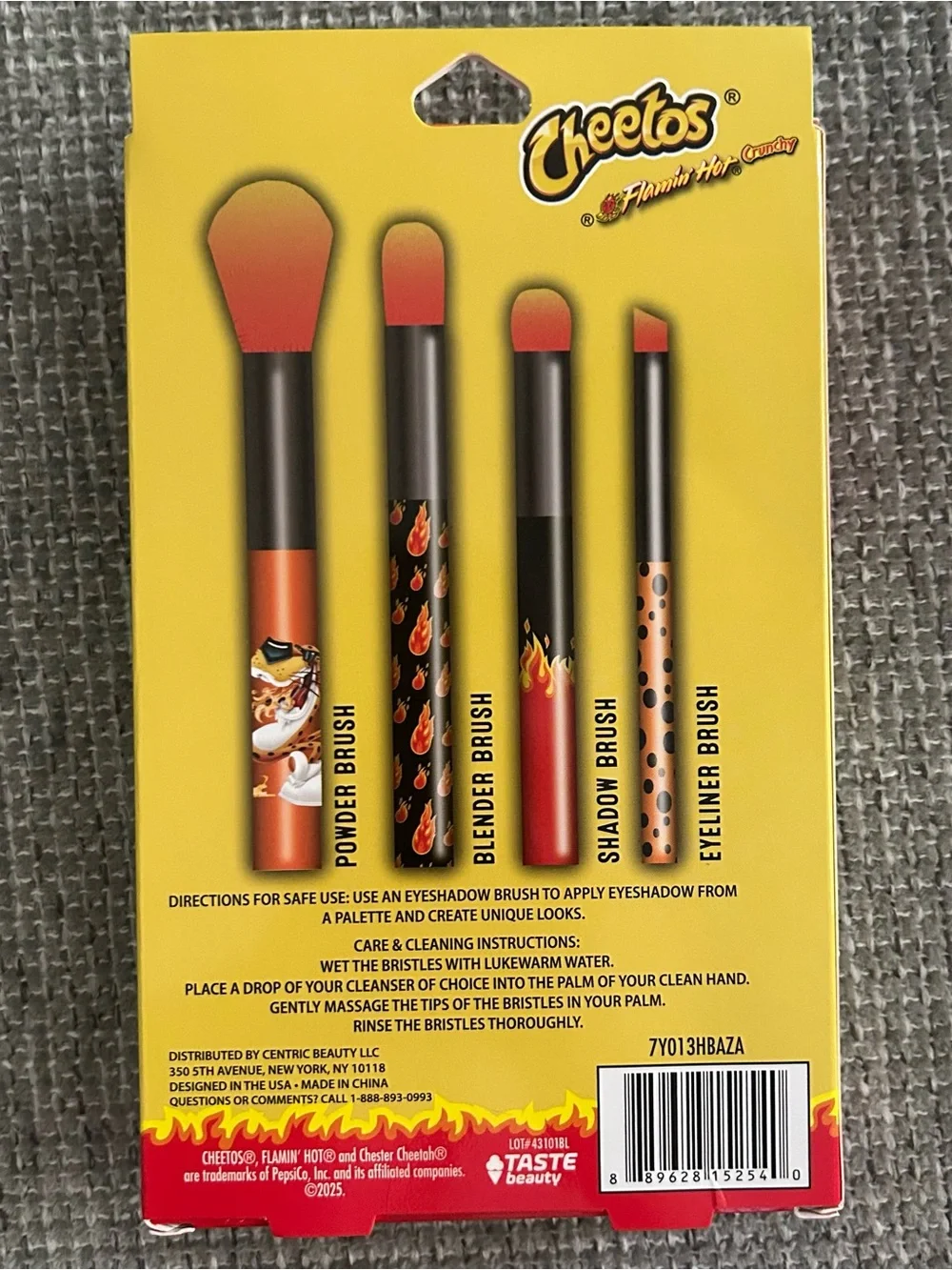 Cheetos Brush Set